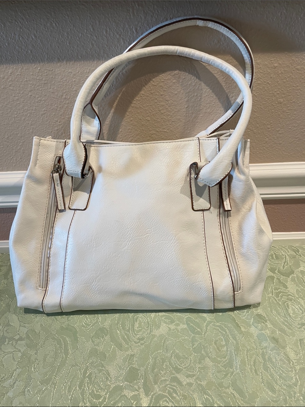 White Structured Shoulder Bag - Classic Everyday Handbag